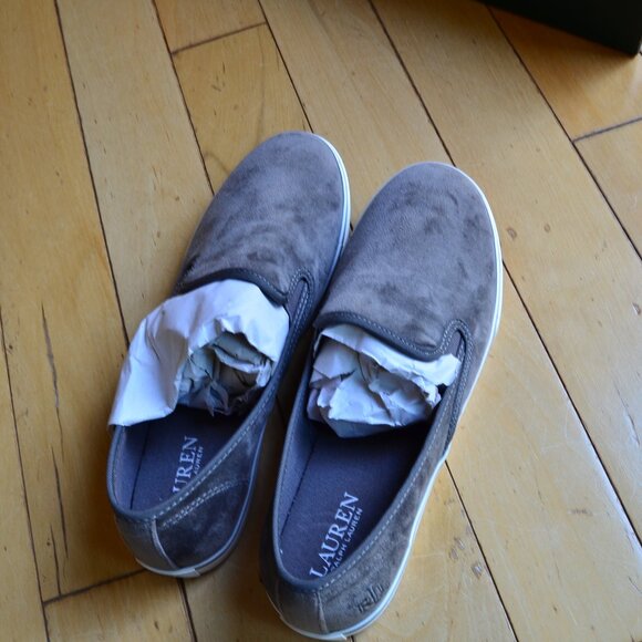 Ralph Lauren Grey Velvet Janis Slip On Round Toe Sneakers Size 9.5B NEW - Picture 3 of 11